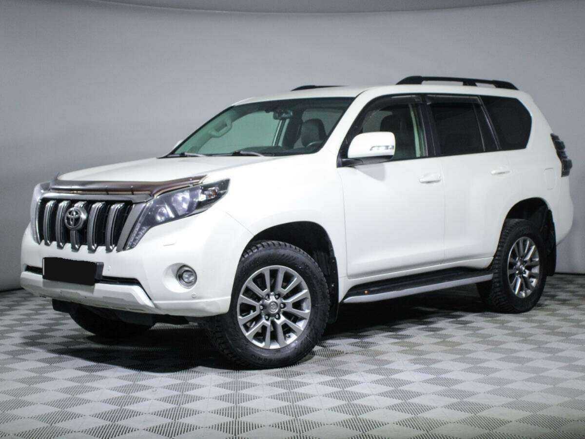 Toyota Land Cruiser Prado с пробегом — 2017 год. Фото: #0