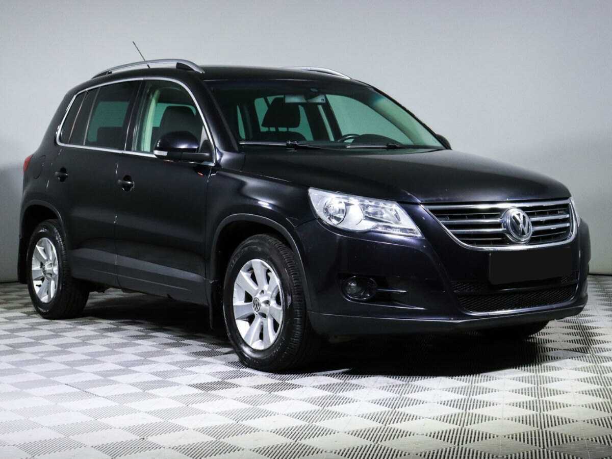 Volkswagen Tiguan с пробегом — 2010 год. Фото: #2
