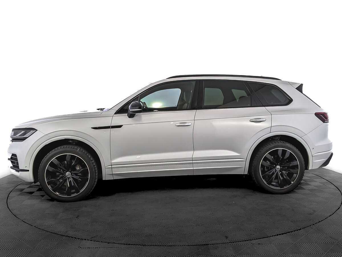 Volkswagen Touareg с пробегом — 2020 год. Фото: #7