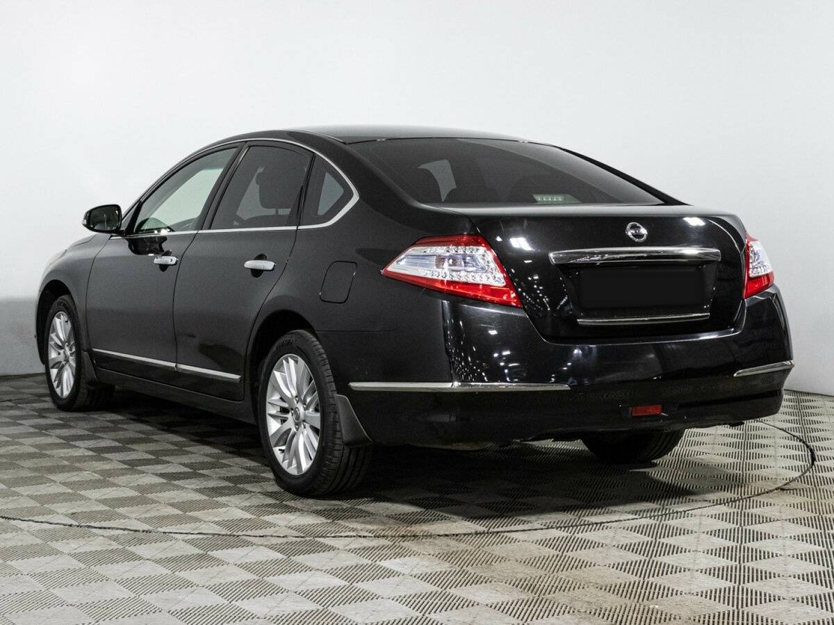 Nissan Teana с пробегом — 2011 год. Фото: #6