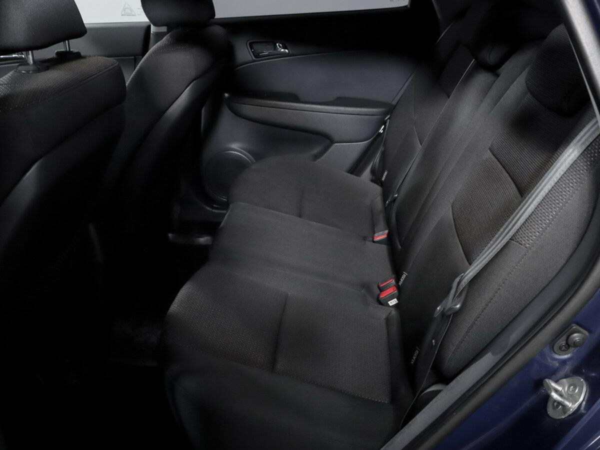 Hyundai i30 с пробегом — 2010 год. Фото: #7