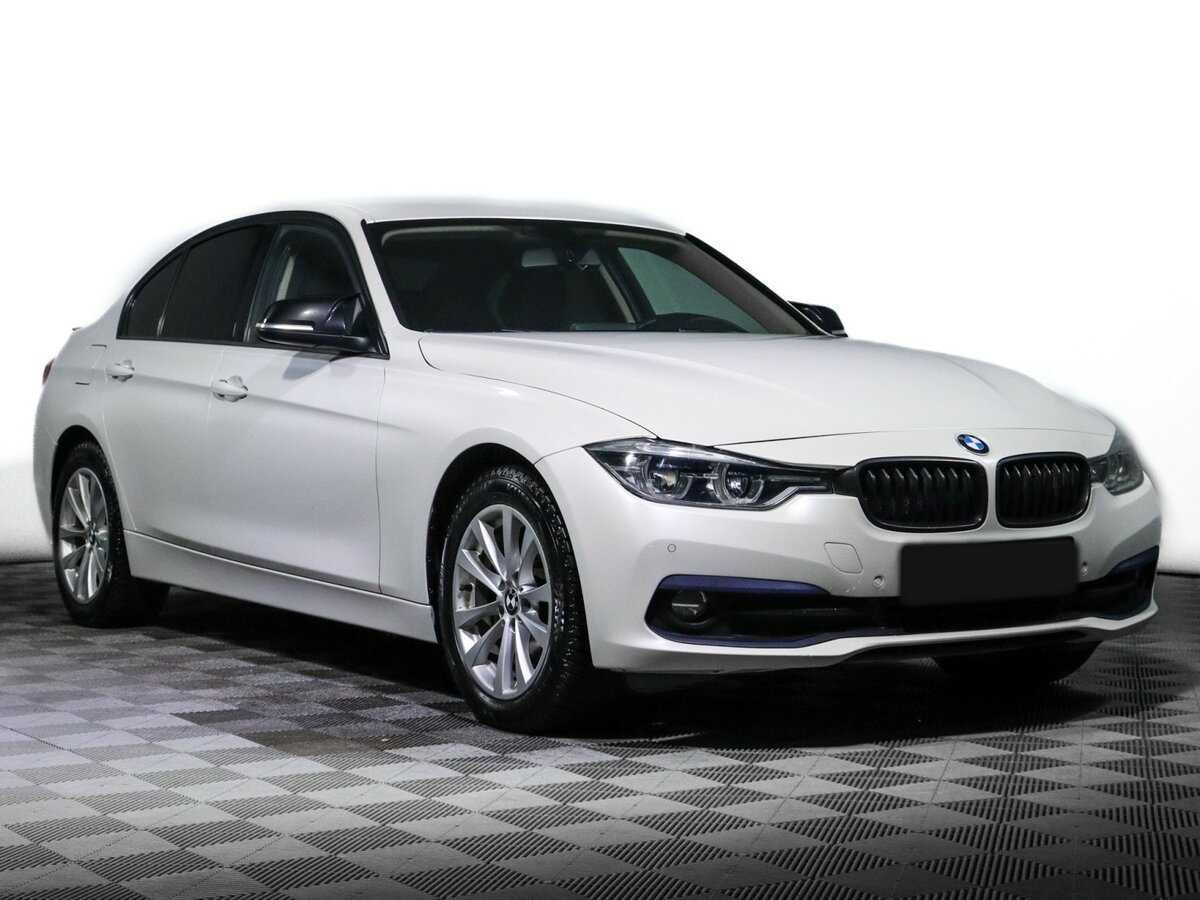 BMW 3 серии с пробегом — 2016 год. Фото: #2