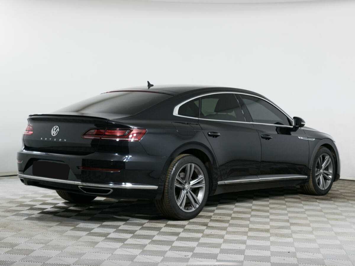 Volkswagen Arteon с пробегом — 2018 год. Фото: #4