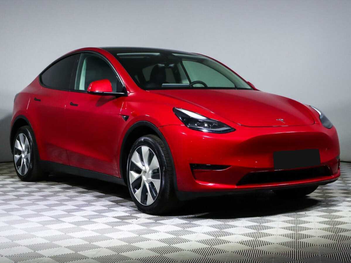 Tesla Model Y с пробегом — 2023 год. Фото: #2