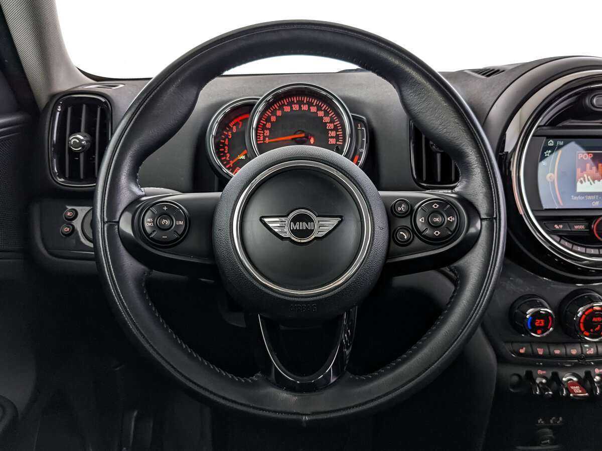 Mini Countryman с пробегом — 2018 год. Фото: #15