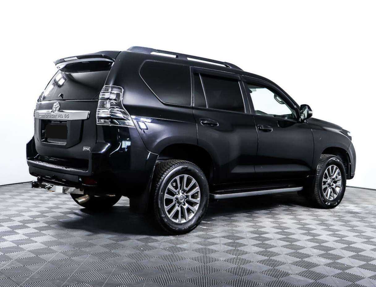 Toyota Land Cruiser Prado с пробегом — 2016 год. Фото: #4