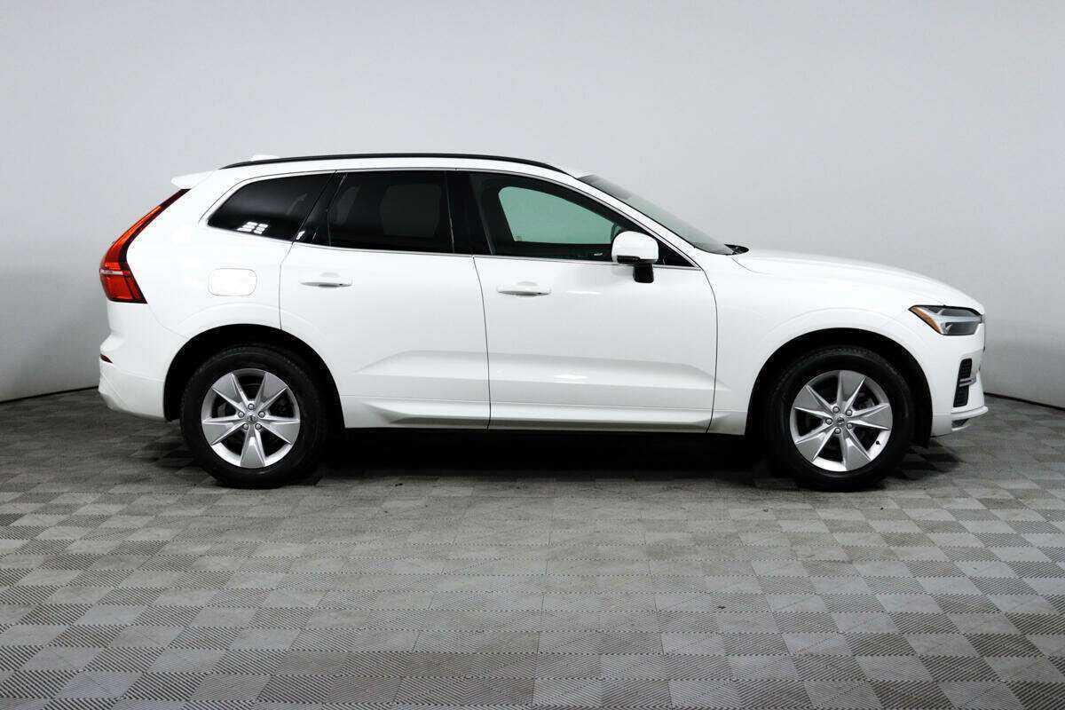 Volvo XC60 с пробегом — 2022 год. Фото: #3