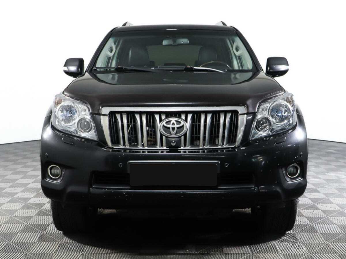 Toyota Land Cruiser Prado с пробегом — 2011 год. Посмотреть фото