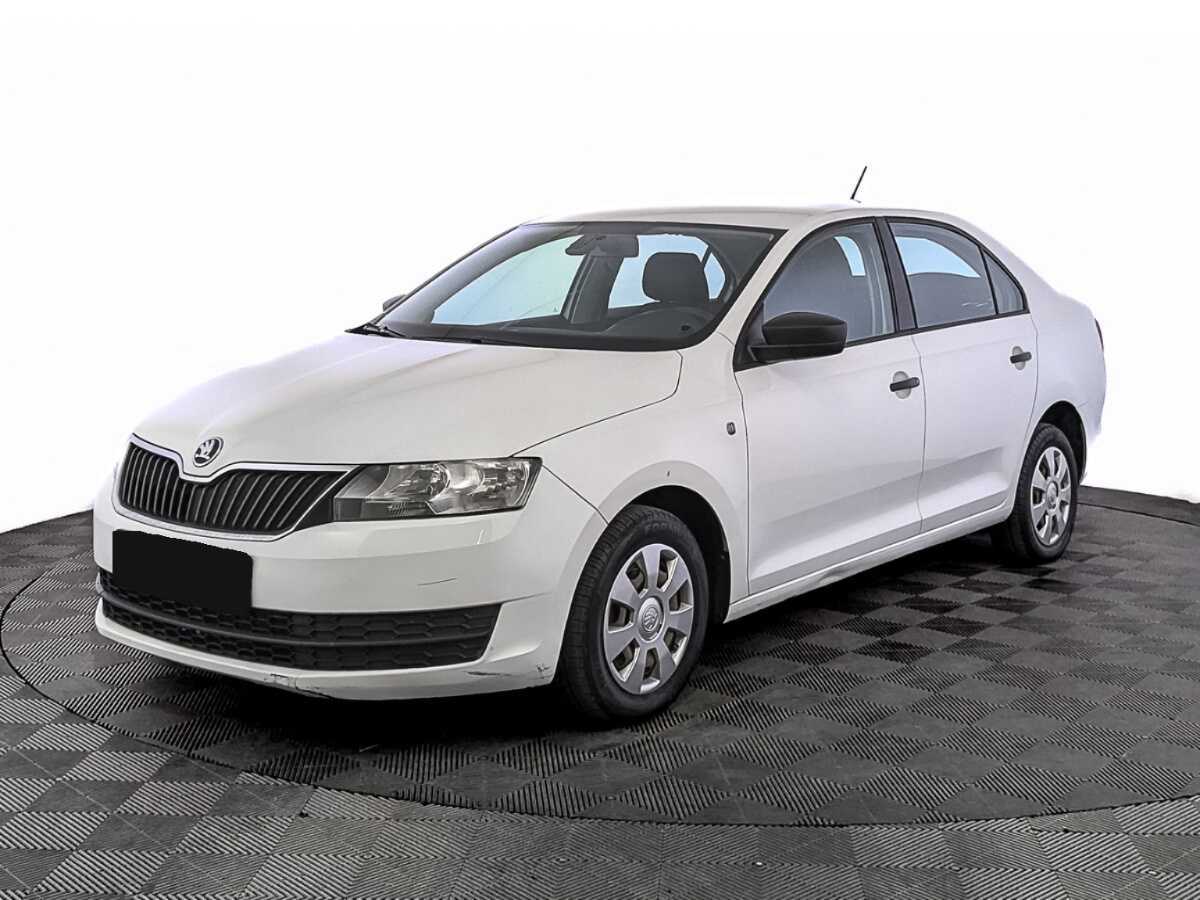 Skoda Rapid с пробегом — 2017 год. Посмотреть фото