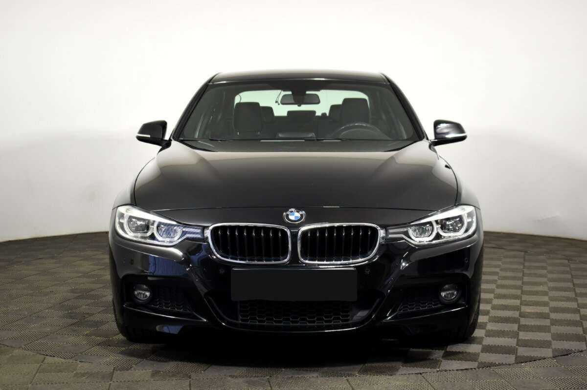 BMW 3 серии с пробегом — 2016 год. Фото: #1