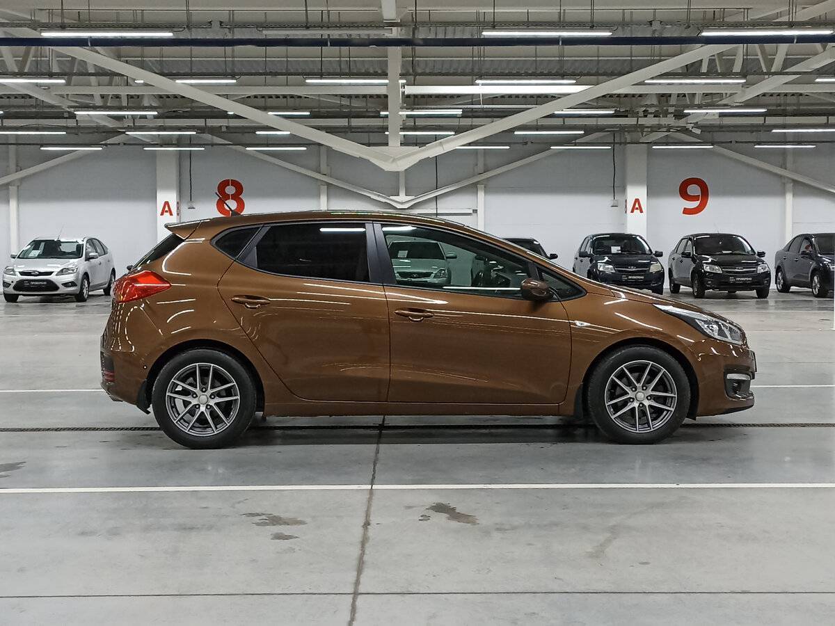 Kia Ceed с пробегом — 2016 год. Фото: #3