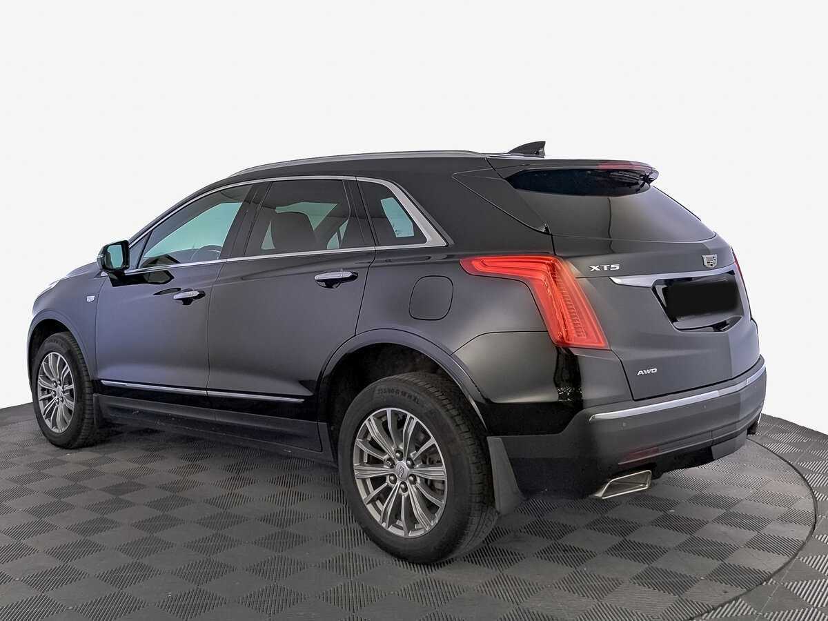 Cadillac XT5 с пробегом — 2016 год. Фото: #6