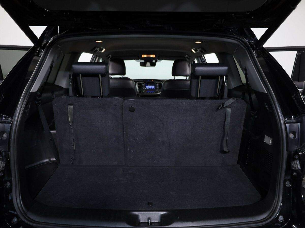 Toyota Highlander с пробегом — 2019 год. Фото: #14