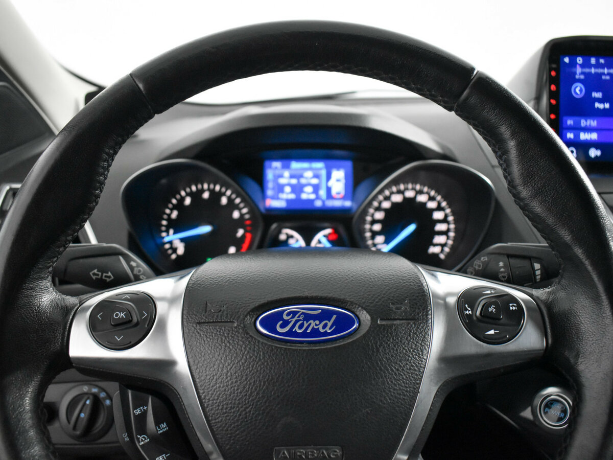 Ford Kuga с пробегом — 2013 год. Фото: #14