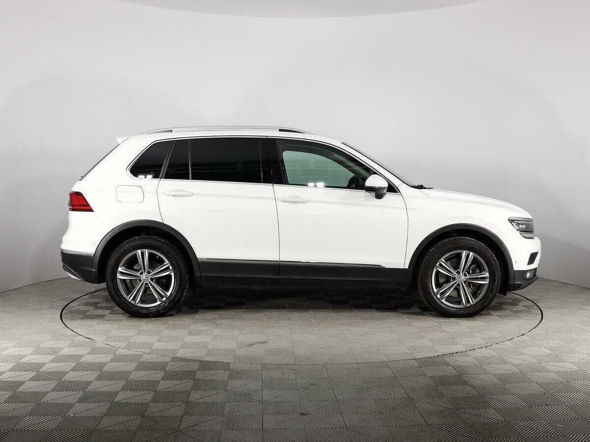 Volkswagen Tiguan с пробегом — 2018 год. Фото: #3