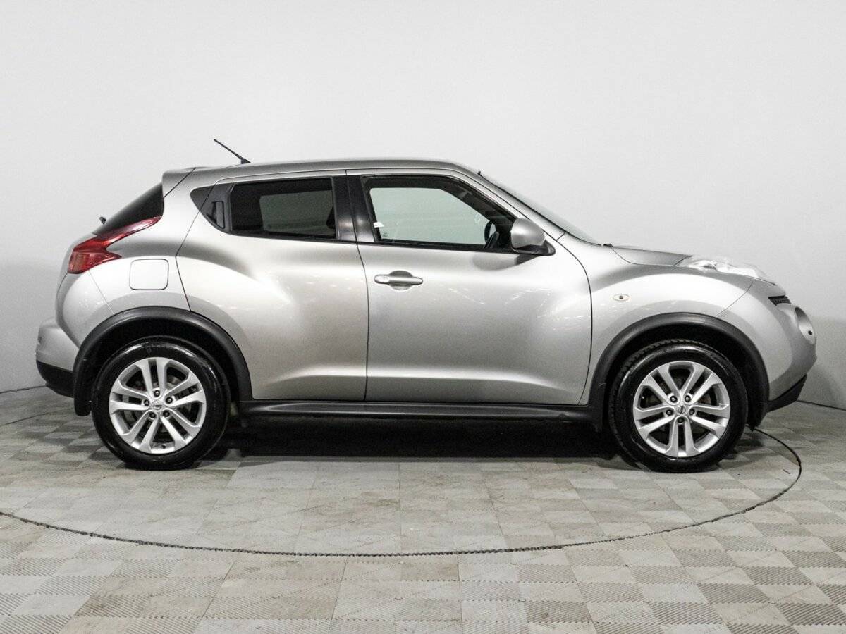Nissan Juke с пробегом — 2012 год. Фото: #3