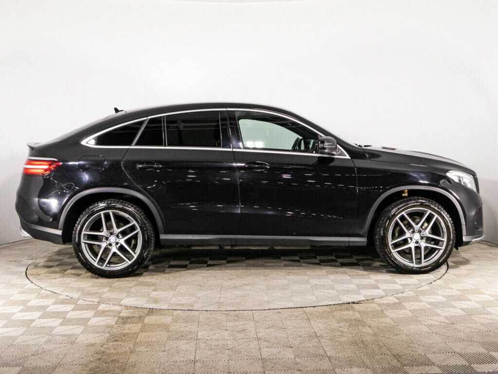 Mercedes-Benz GLE Coupe с пробегом — 2016 год. Фото: #3