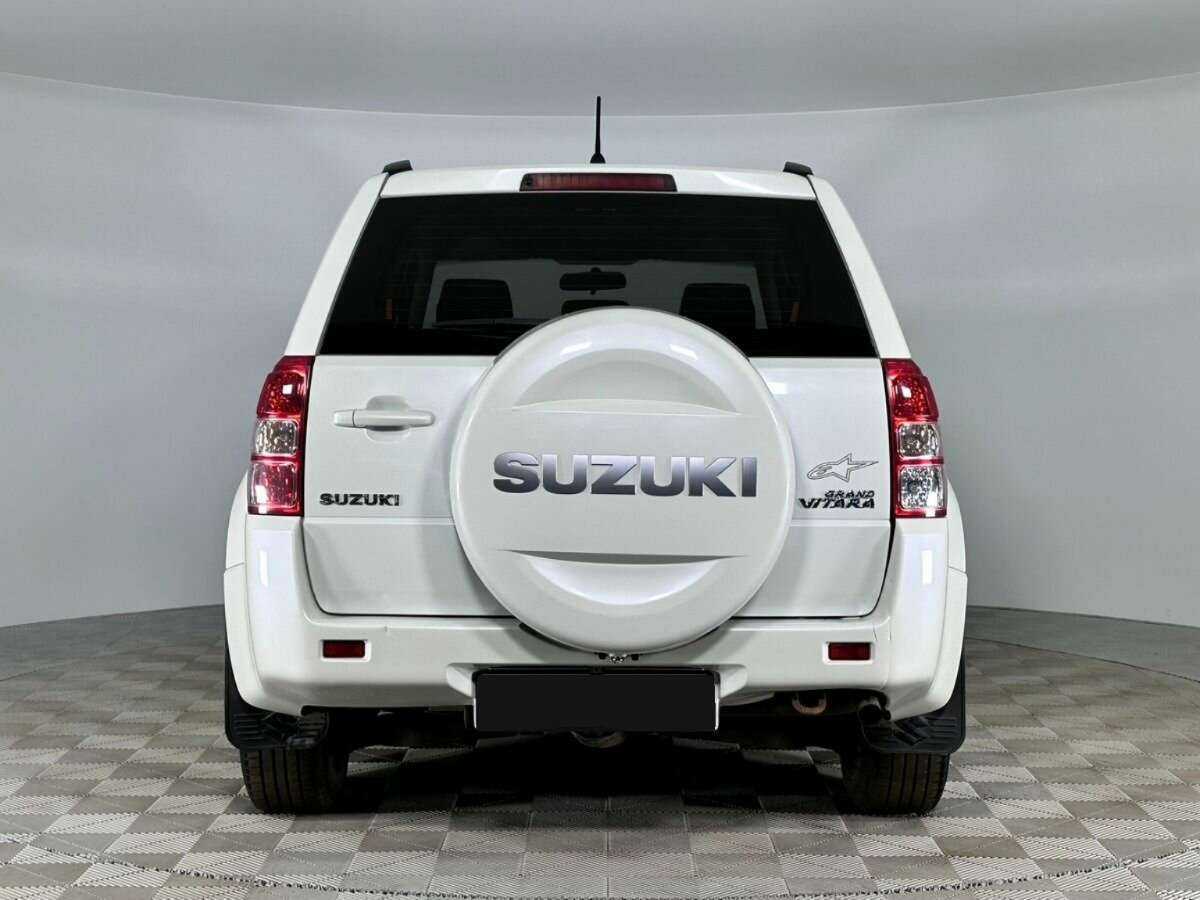 Suzuki Grand Vitara с пробегом — 2011 год. Фото: #3