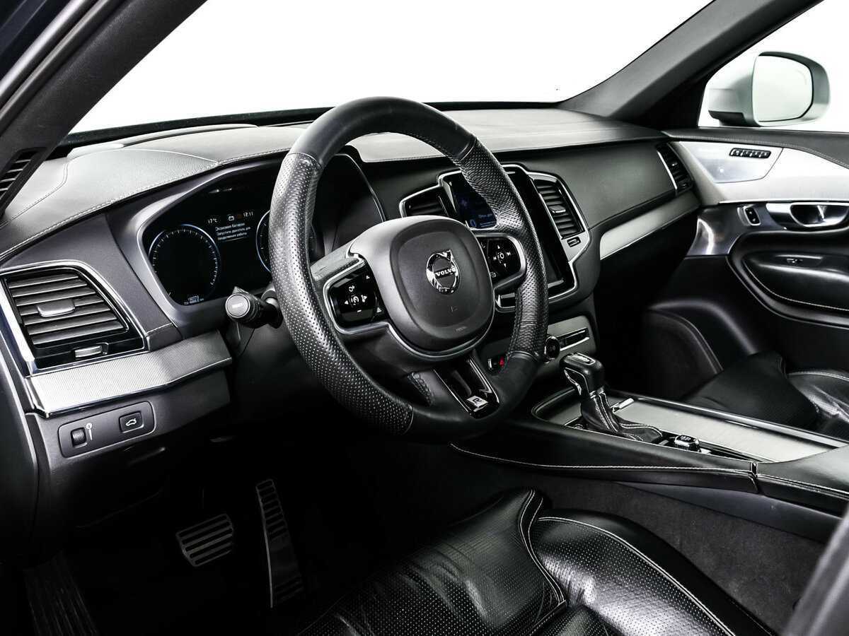 Volvo XC90 с пробегом — 2017 год. Фото: #11