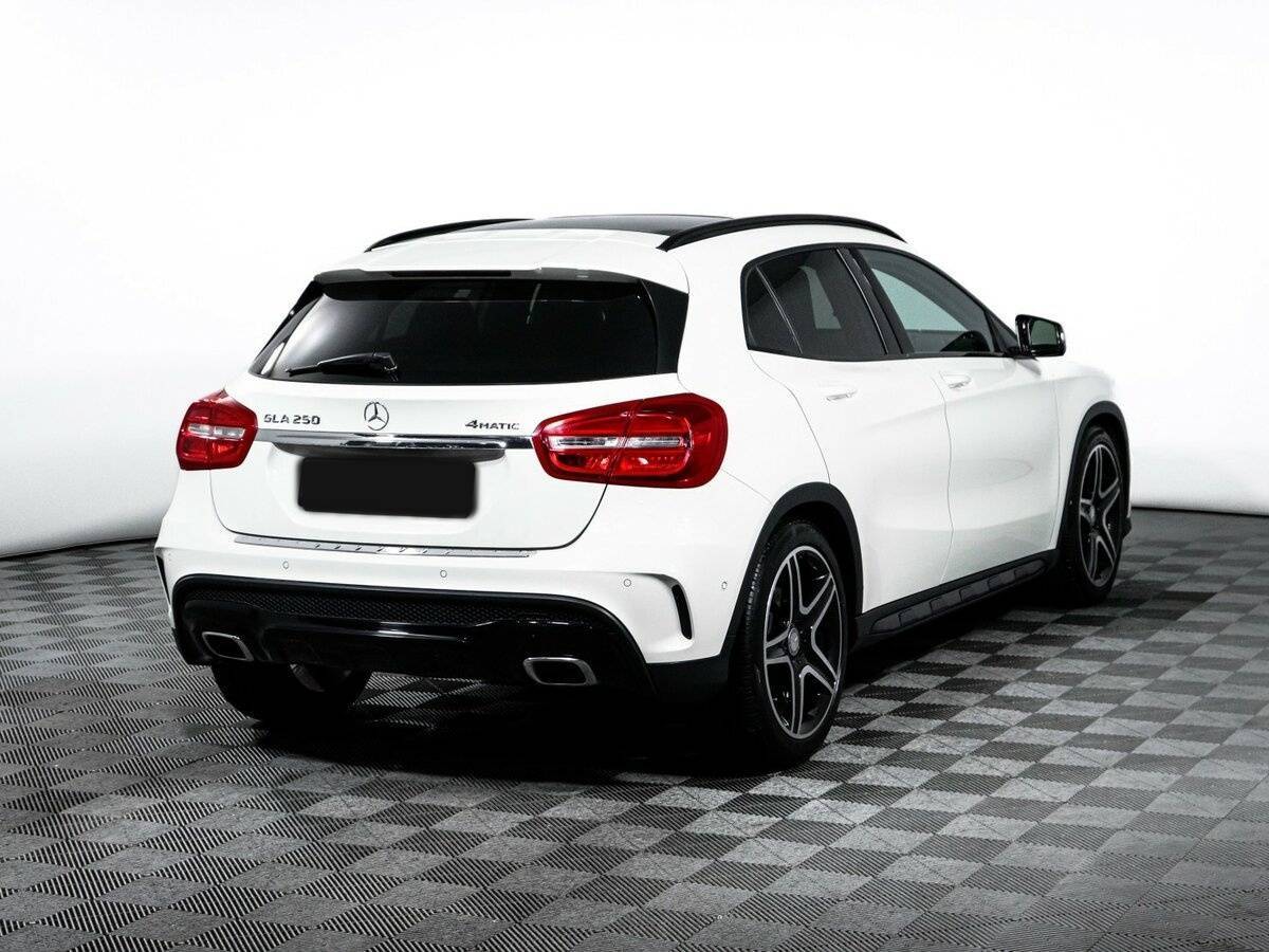 Mercedes-Benz GLA с пробегом — 2014 год. Фото: #3