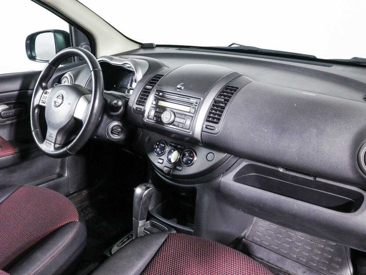 Nissan Note с пробегом — 2007 год. Фото: #6