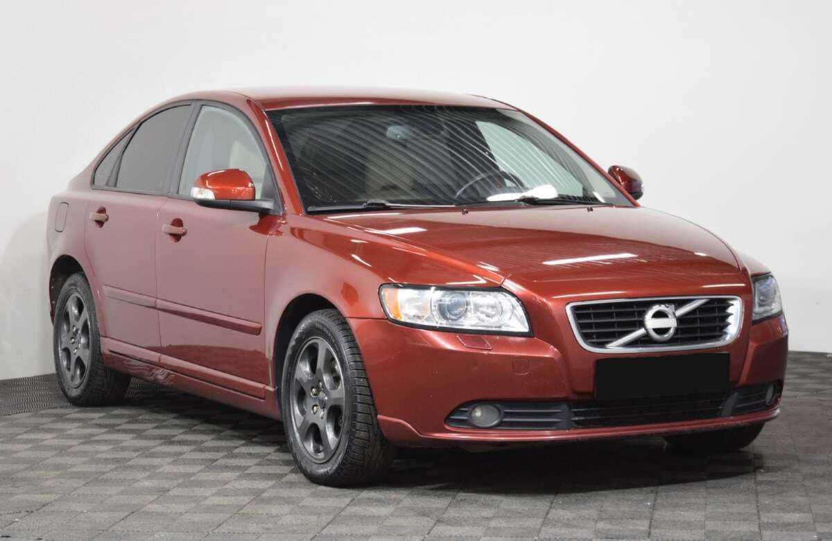 Volvo S40 с пробегом — 2010 год. Фото: #1