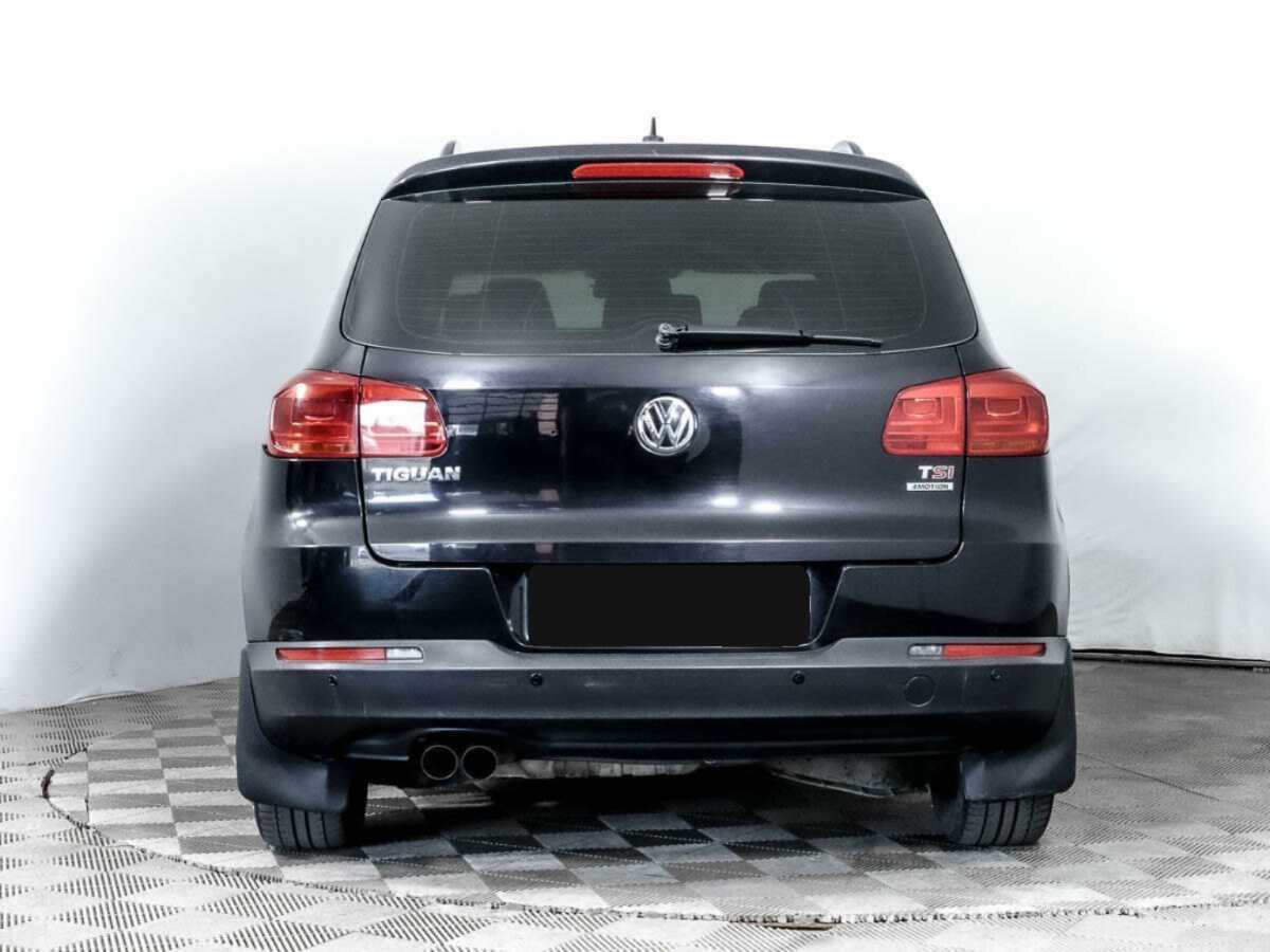 Volkswagen Tiguan с пробегом — 2011 год. Фото: #4