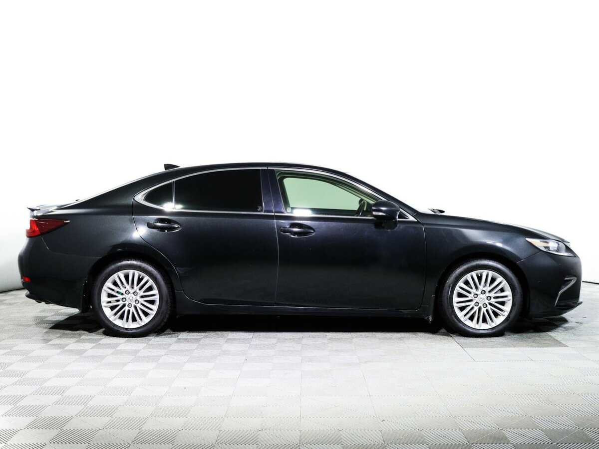 Lexus ES с пробегом — 2017 год. Фото: #3