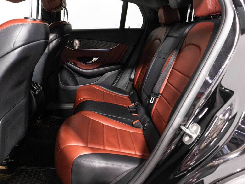 Mercedes-Benz GLC Coupe с пробегом — 2018 год. Фото: #9