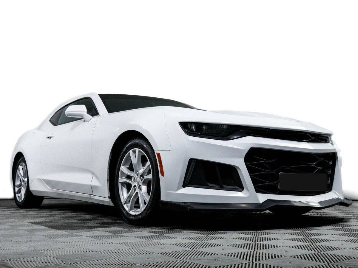 Chevrolet Camaro с пробегом — 2020 год. Фото: #18