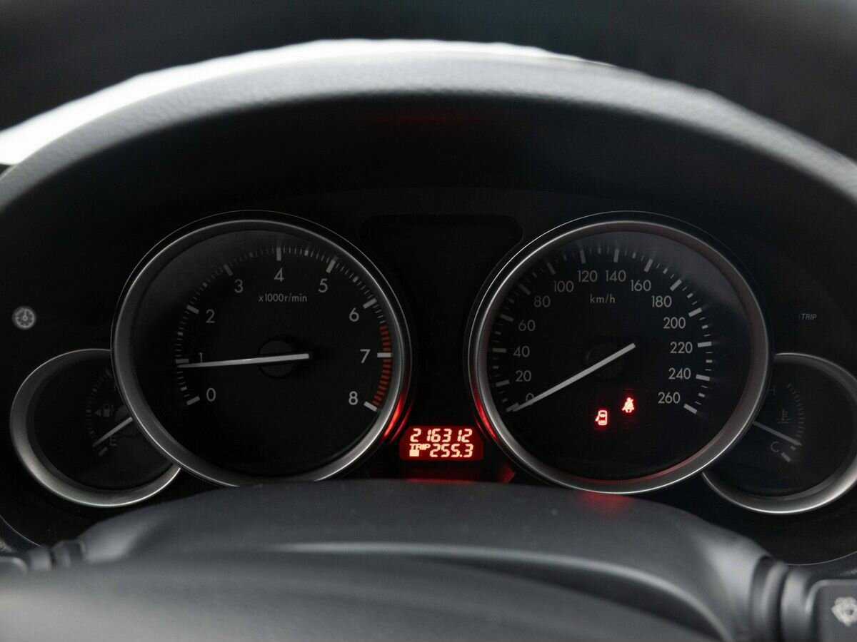 Mazda 6 с пробегом — 2011 год. Фото: #16