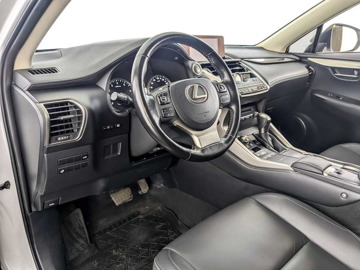 Lexus NX с пробегом — 2018 год. Фото: #15