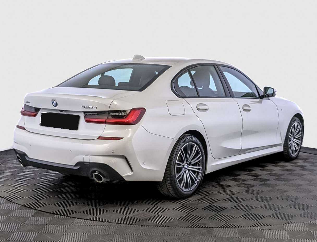 BMW 3 серии с пробегом — 2020 год. Фото: #4