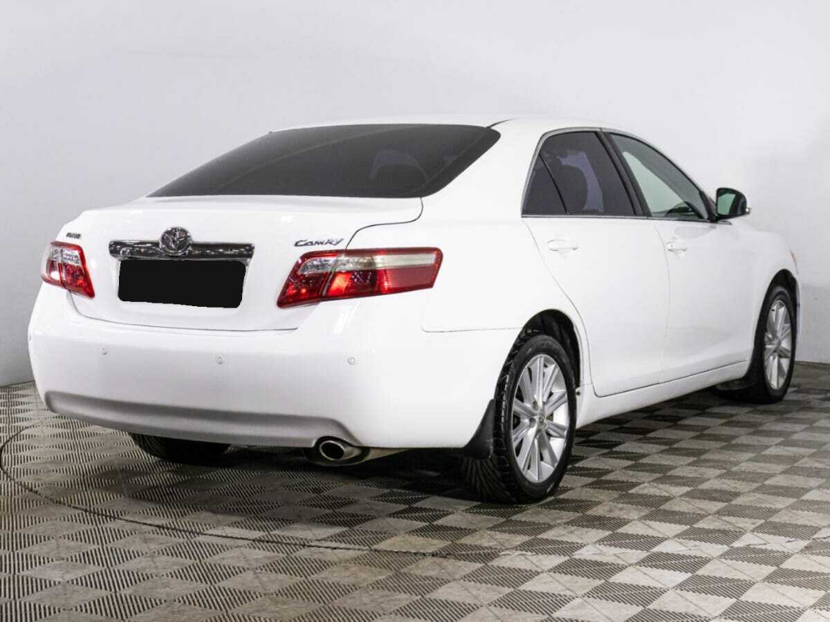 Toyota Camry с пробегом — 2011 год. Фото: #4