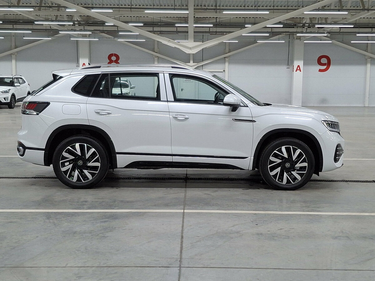 Volkswagen Tayron с пробегом — 2023 год. Фото: #3
