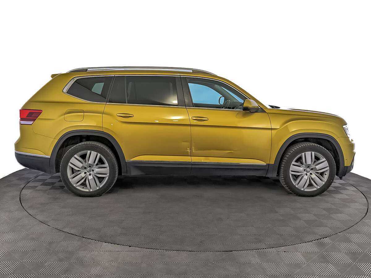 Volkswagen Teramont с пробегом — 2018 год. Фото: #3