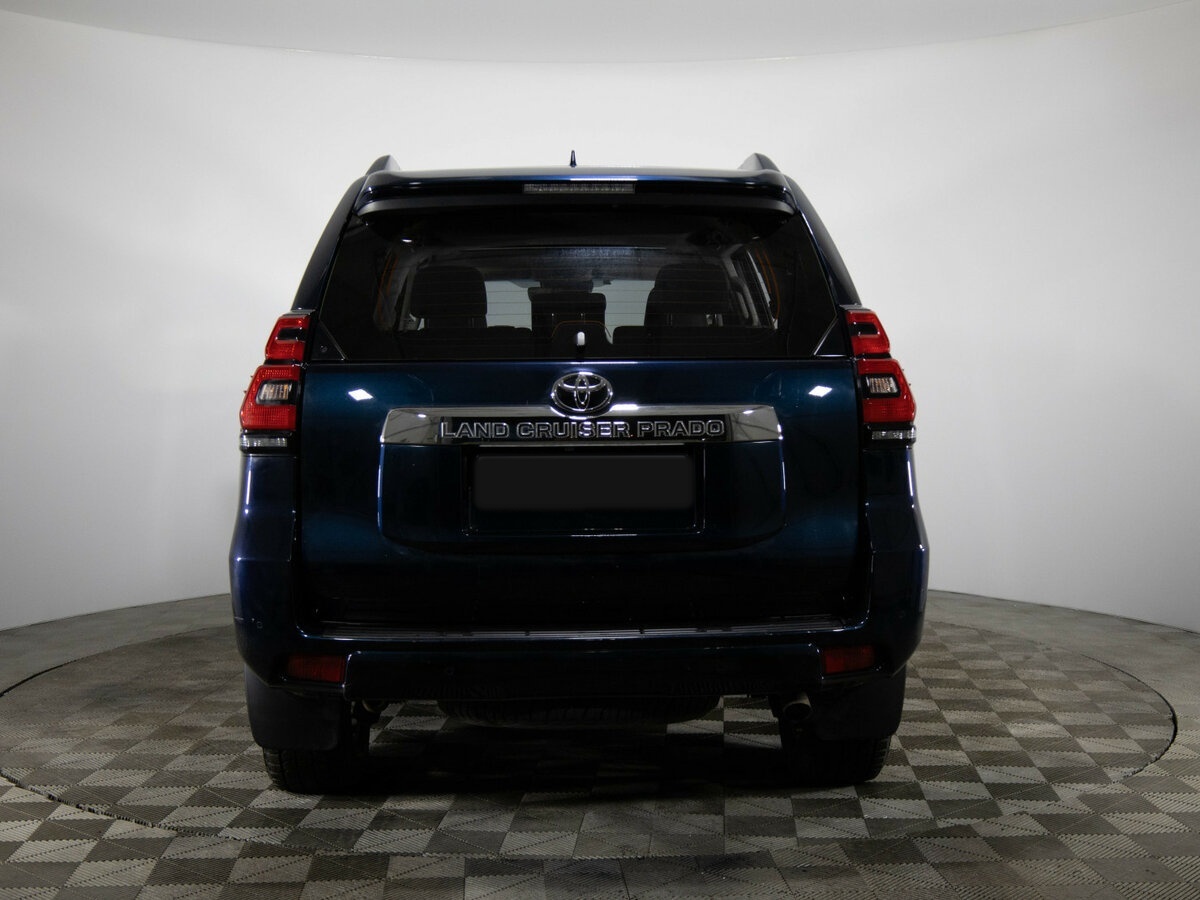 Toyota Land Cruiser Prado с пробегом — 2018 год. Фото: #5