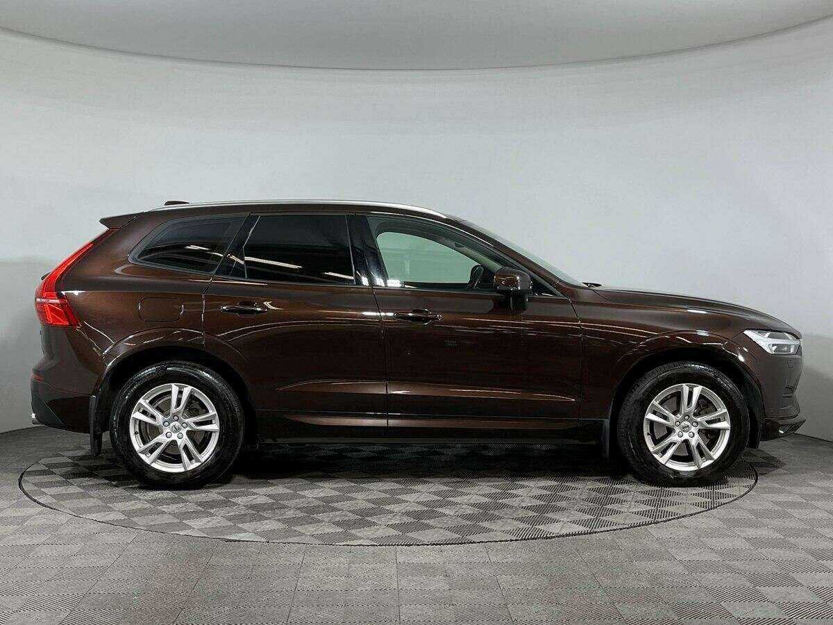 Volvo XC60 с пробегом — 2018 год. Фото: #3