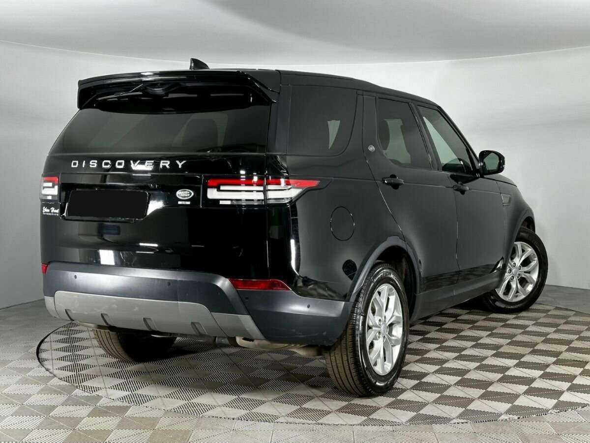 Land Rover Discovery с пробегом — 2019 год. Фото: #1
