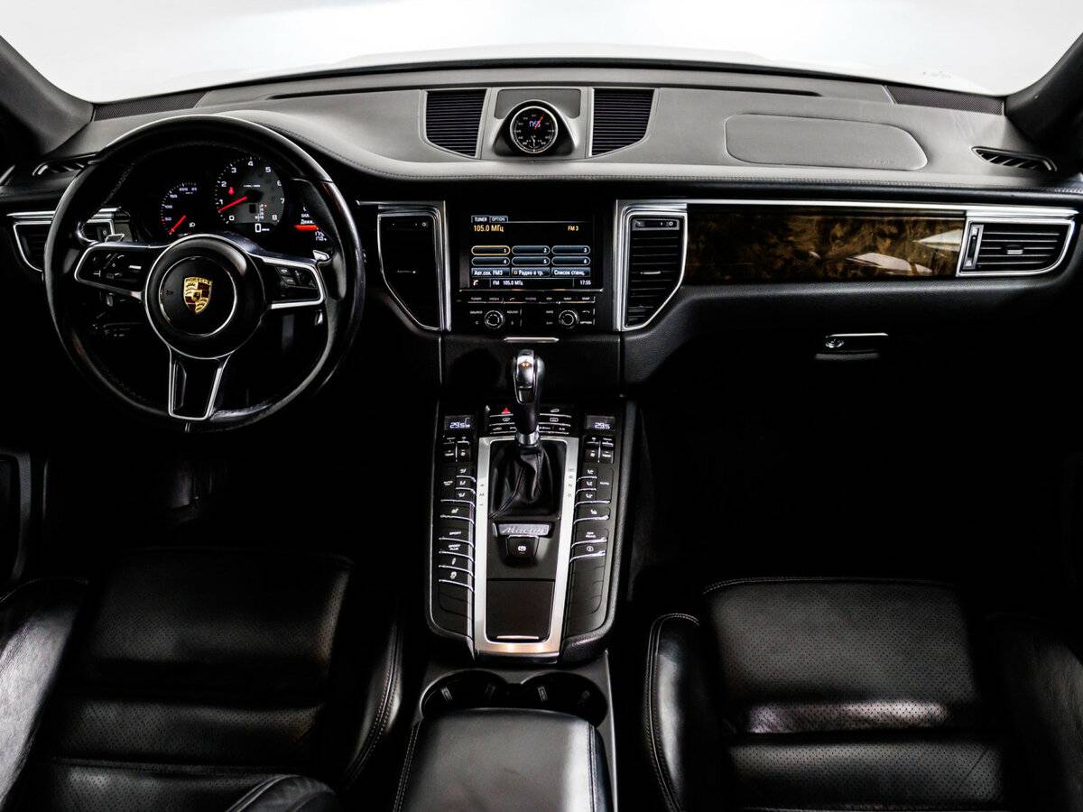 Porsche Macan с пробегом — 2014 год. Фото: #9