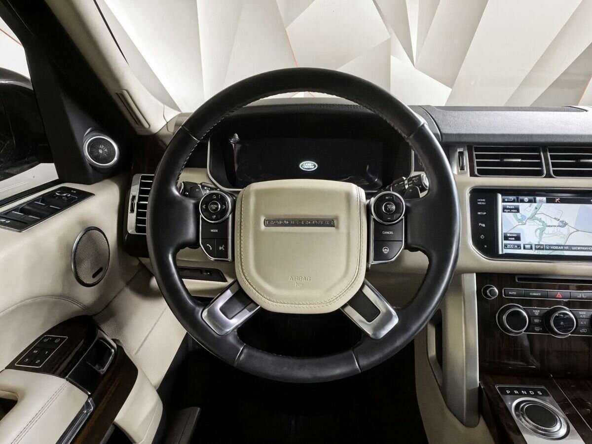 Land Rover Range Rover с пробегом — 2014 год. Фото: #16