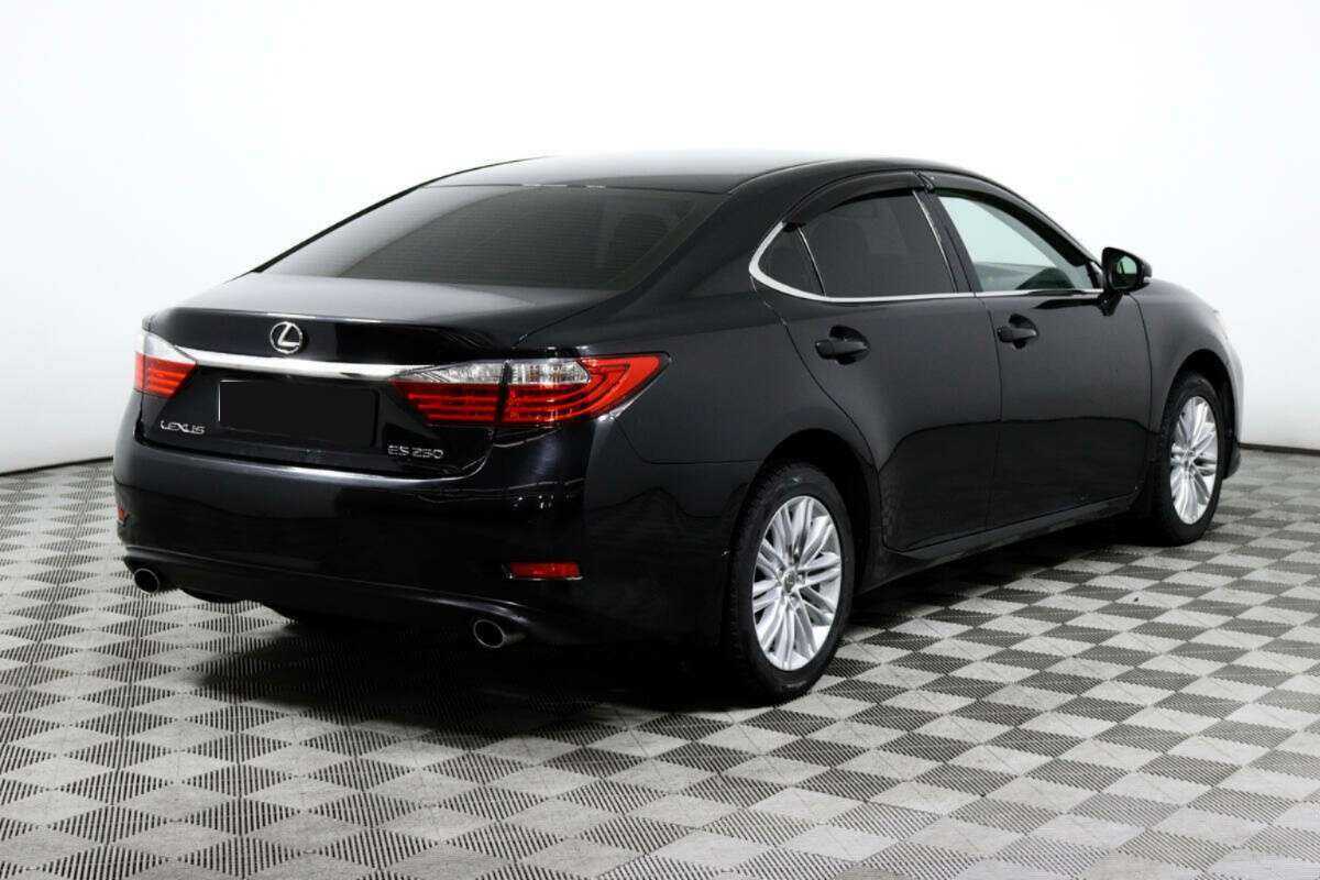Lexus ES с пробегом — 2013 год. Фото: #4