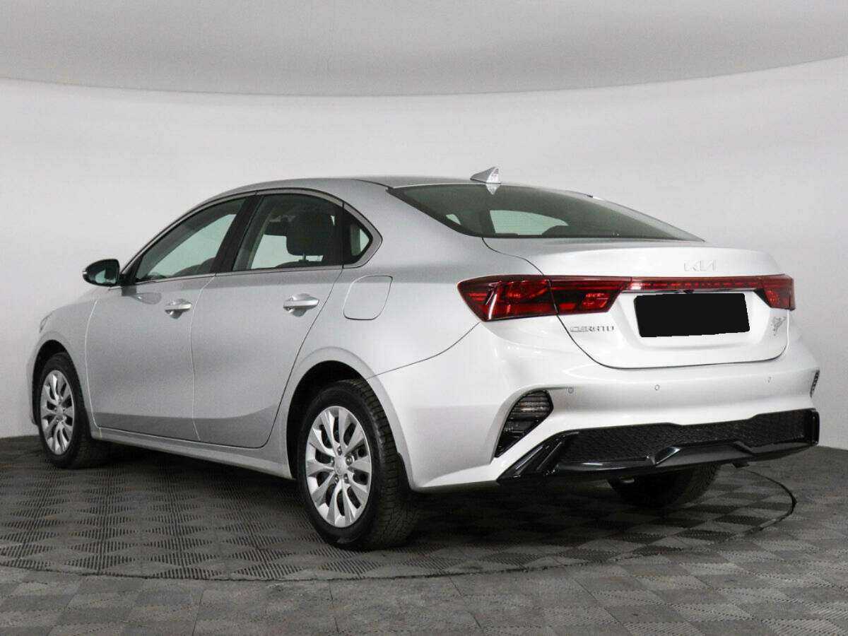Kia Cerato с пробегом — 2021 год. Фото: #5