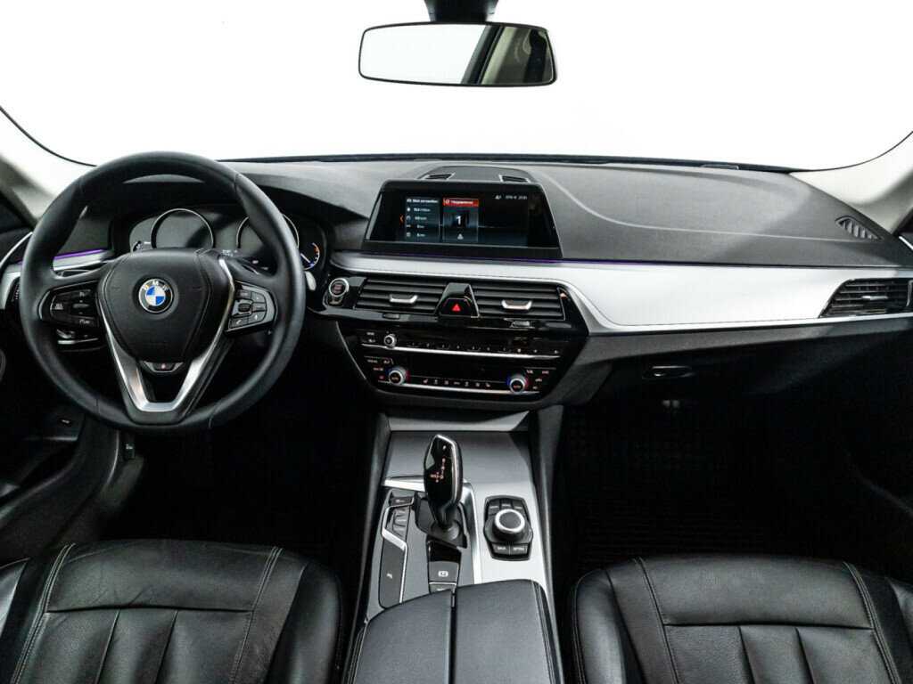 BMW 5 серии с пробегом — 2018 год. Фото: #10