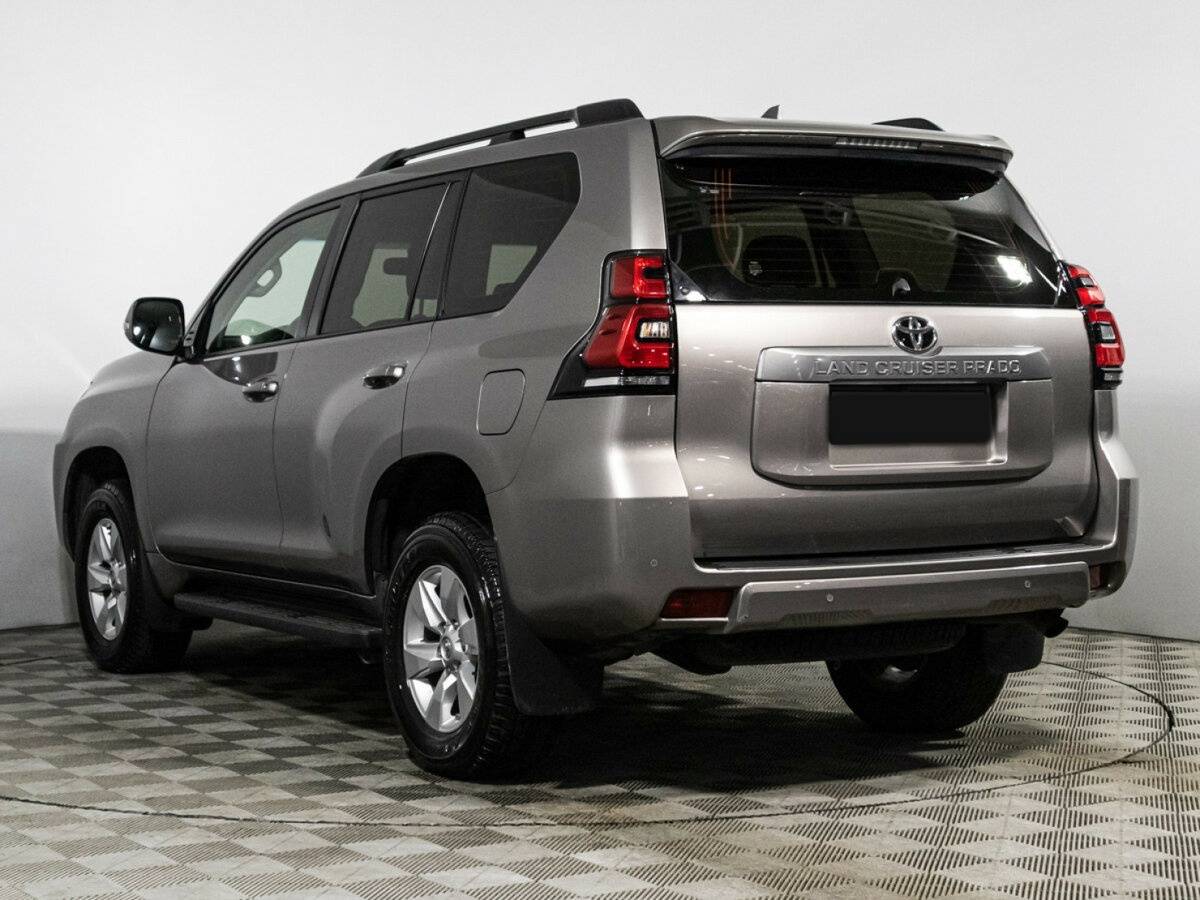 Toyota Land Cruiser Prado с пробегом — 2020 год. Фото: #6