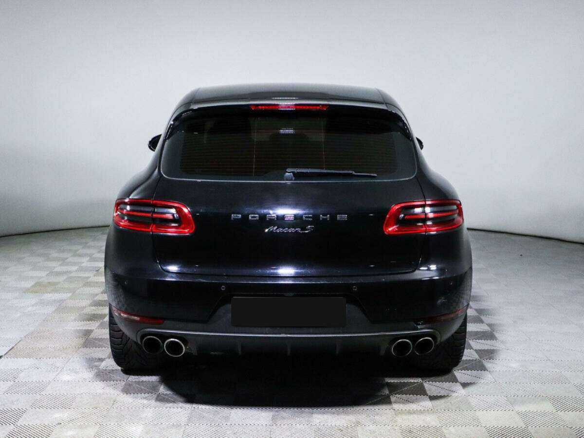Porsche Macan с пробегом — 2014 год. Фото: #4