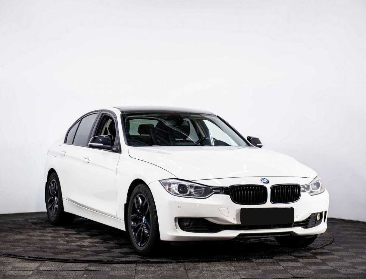 BMW 3 серии с пробегом — 2014 год. Фото: #2