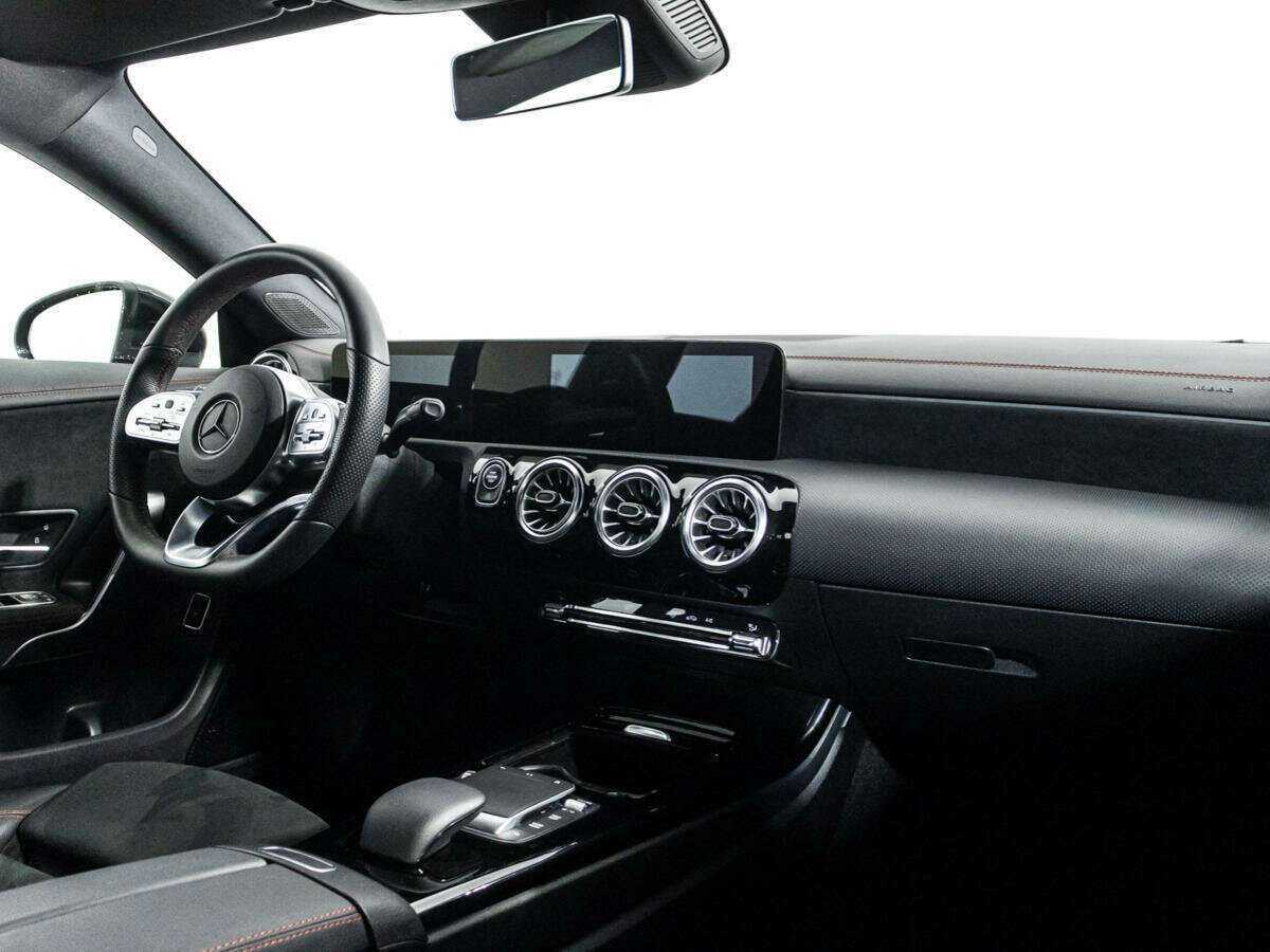 Mercedes-Benz CLA с пробегом — 2021 год. Фото: #8