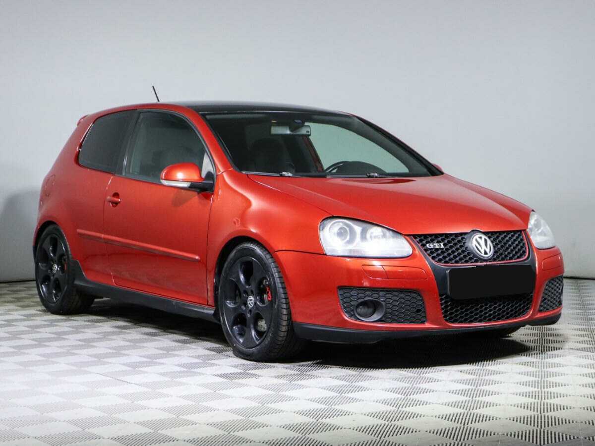 Volkswagen Golf GTI с пробегом — 2008 год. Фото: #2