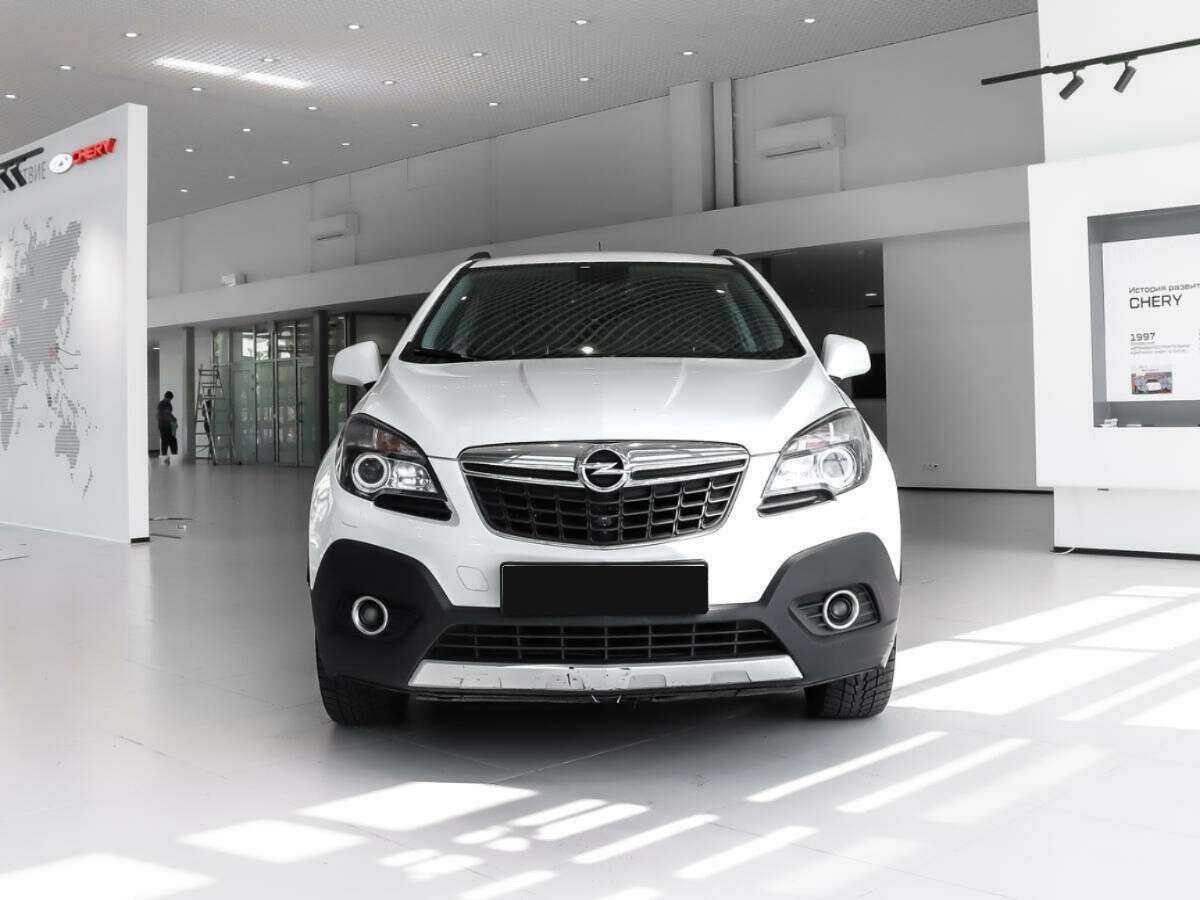 Opel Mokka с пробегом — 2013 год. Фото: #1